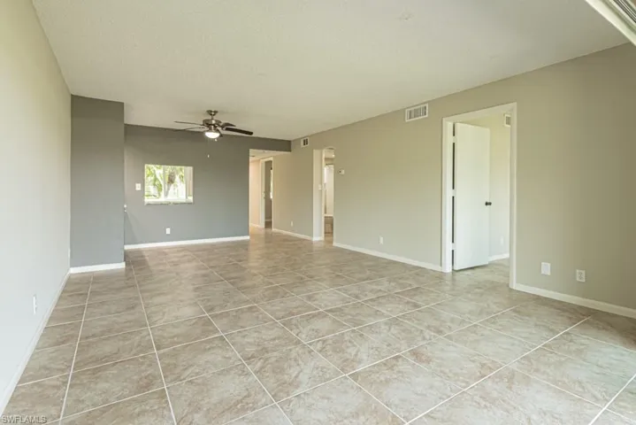 149 Palm Dr 17, Naples, Florida 34112