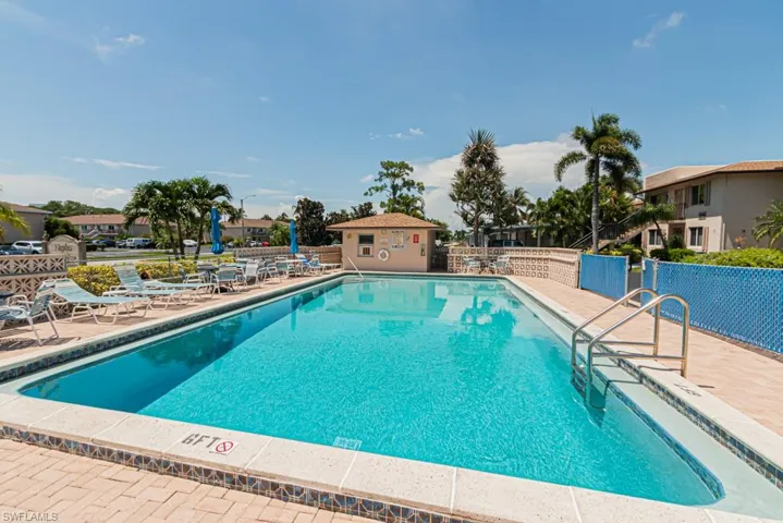 149 Palm Dr 17, Naples, Florida 34112