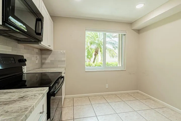 149 Palm Dr 17, Naples, Florida 34112