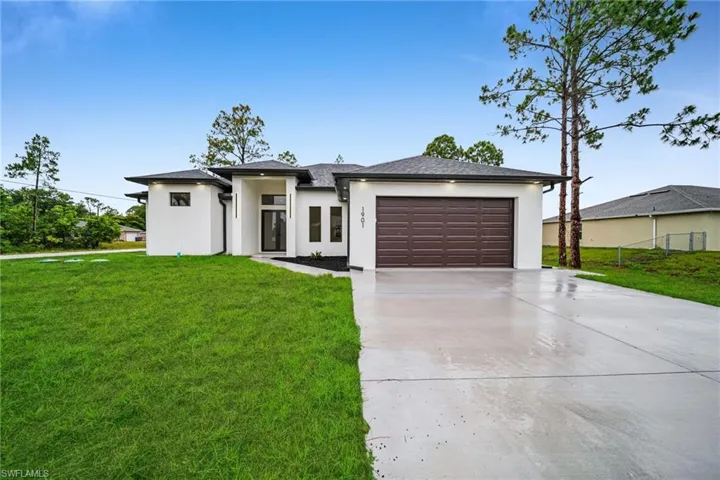 1901 Cedar Ave N, Lehigh Acres, Florida 33971