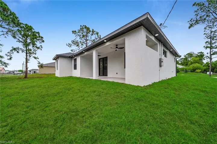 1901  Cedar N AVE, Lehigh Acres, FL 33971