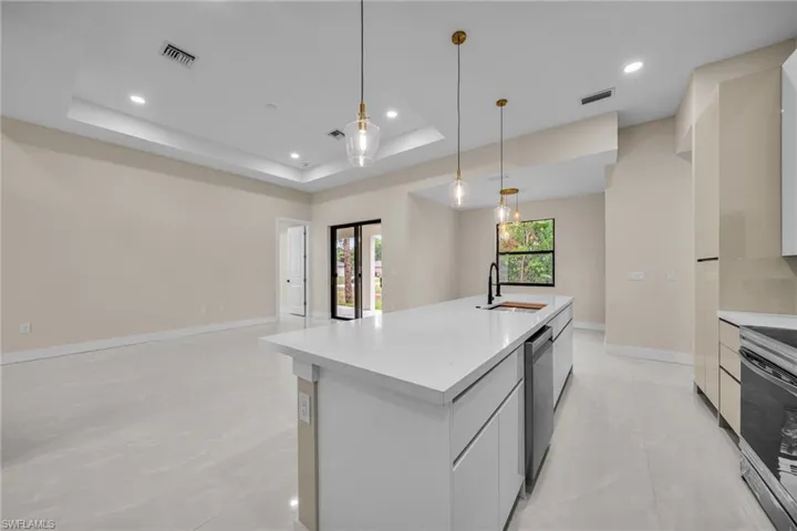 1901  Cedar N AVE, Lehigh Acres, FL 33971
