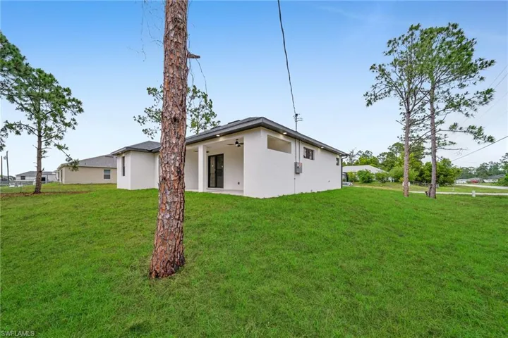 1901  Cedar N AVE, Lehigh Acres, FL 33971