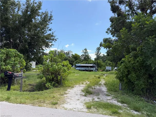 8125 Ebson Dr, North Fort Myers, Florida 33917