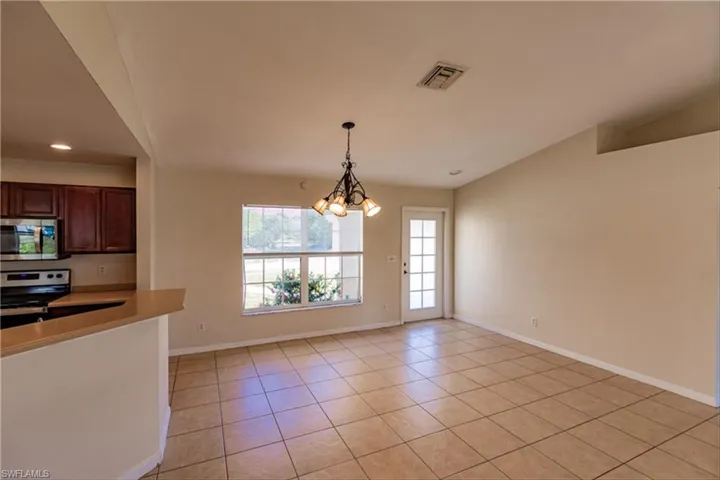 4124 Ne 22nd Pl, Cape Coral Fl 33909