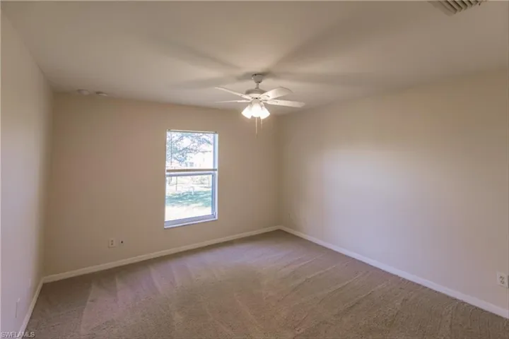4124 Ne 22nd Pl, Cape Coral Fl 33909