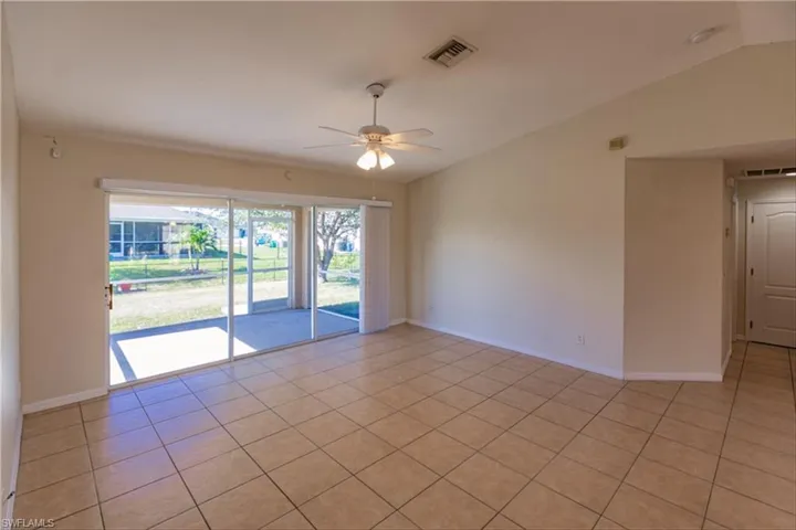 4124 Ne 22nd Pl, Cape Coral Fl 33909