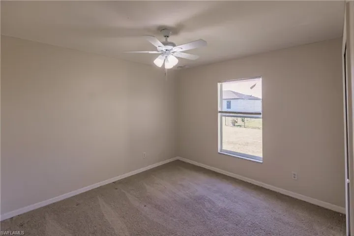 4124 Ne 22nd Pl, Cape Coral Fl 33909