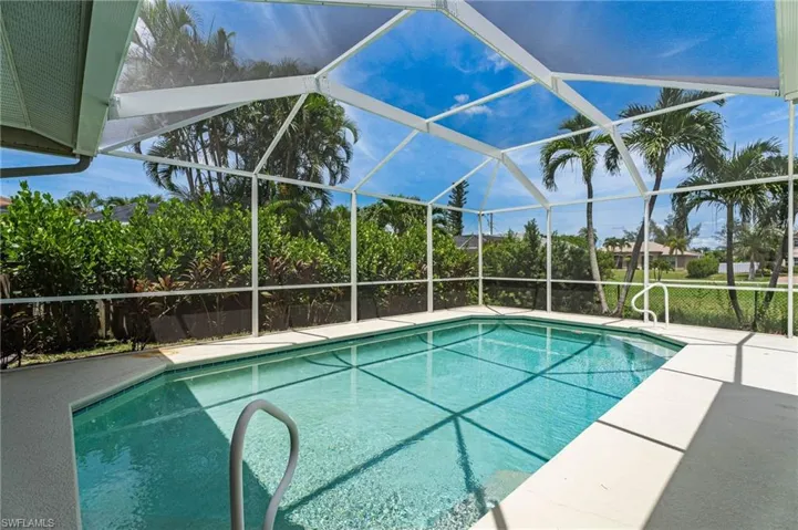 4513 SW 22nd  PL, Cape Coral, FL 33914