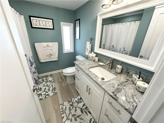 2nd bathroom