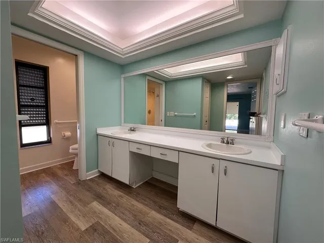 Dual Sinks in Master Bathroom