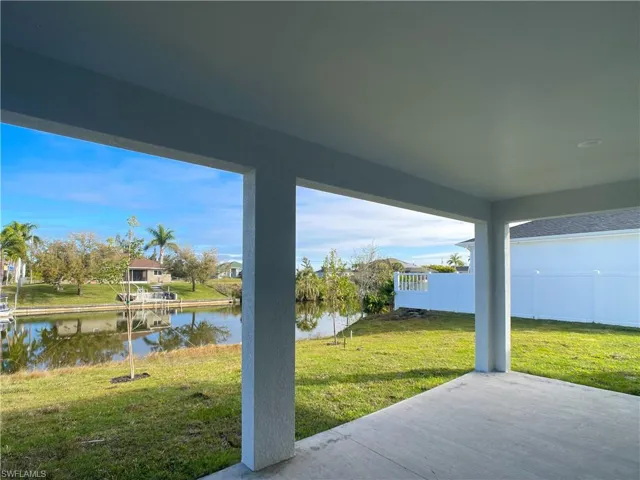 2005 SW 2nd  TER, Cape Coral, FL 33991