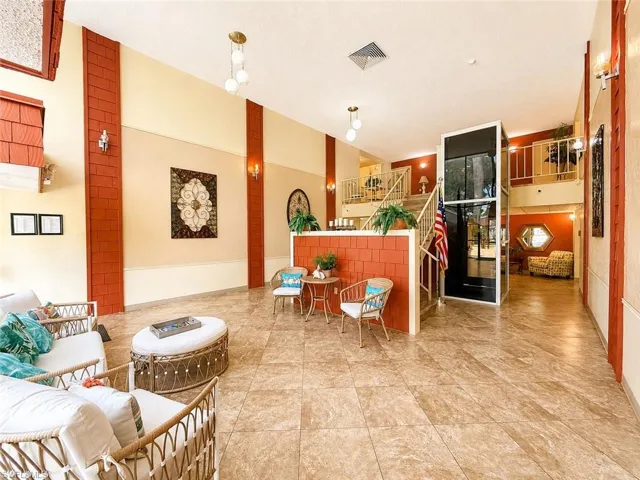 2437  Harbor  BLVD, Port Charlotte, FL 33952