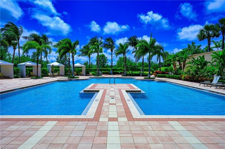 Huge pool with private cabanas
