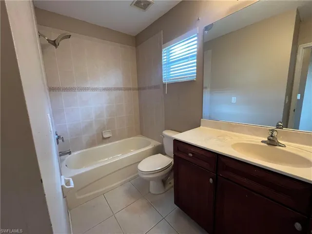 17026 Tremont St, Fort Myers, Florida 33908