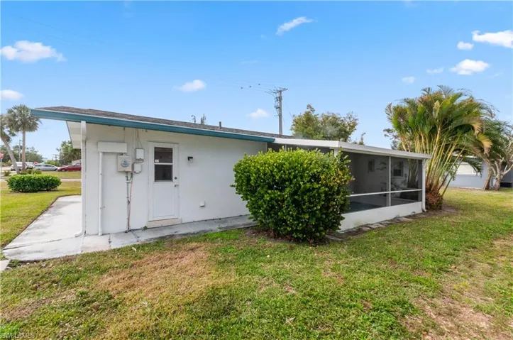 1625  Oakley  AVE, Fort Myers, FL 33901