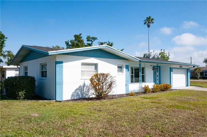 1625  Oakley  AVE, Fort Myers, FL 33901
