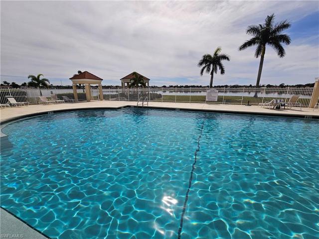7766 Emerald CIR # 201, NAPLES FL 34109