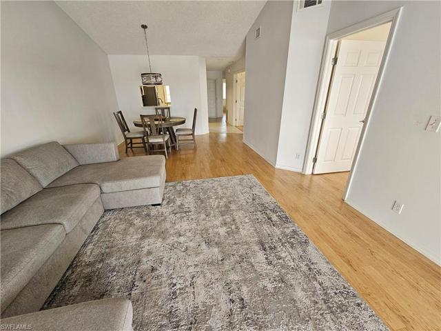 7766 Emerald CIR # 201, NAPLES FL 34109