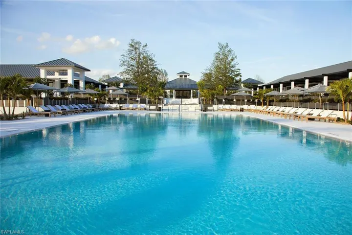 The Club at Kalea Bay