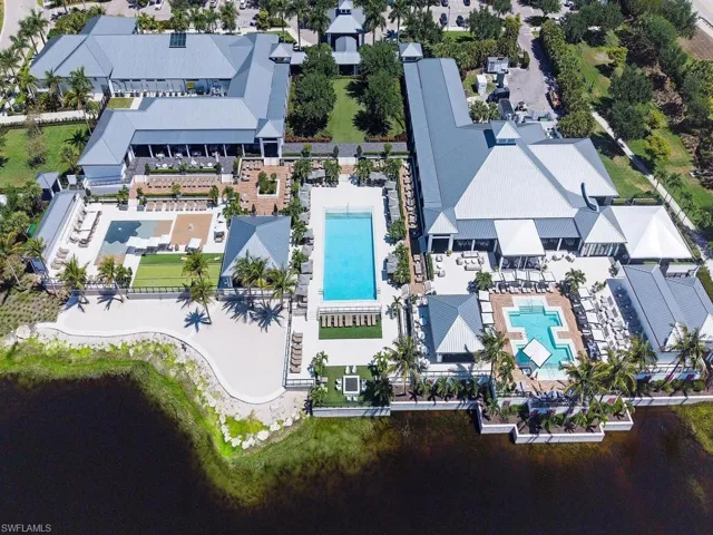 The Club at  Kalea Bay
