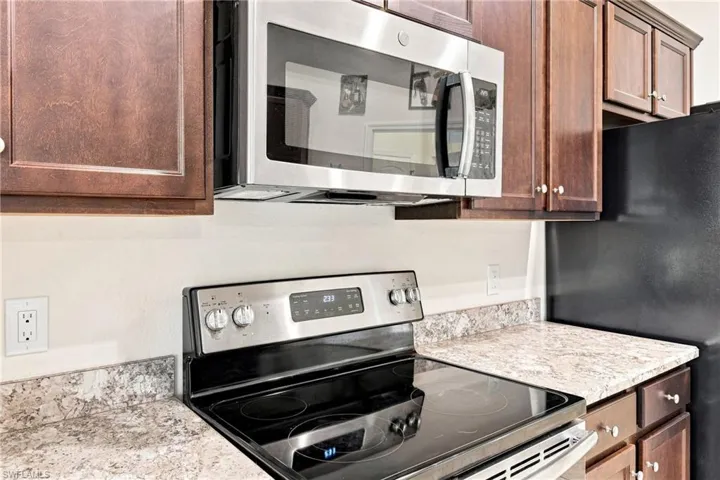 192 Townsend Ct, Lehigh Acres, Florida 33972