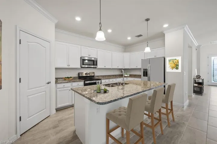 9564  Albero  CT, Fort Myers, FL 33908