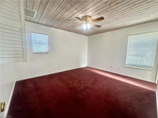 530  100th N AVE, Naples, FL 34108