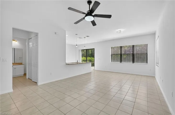 8951 Madrid Cir, Naples, Florida 34104