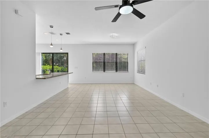 8951 Madrid Cir, Naples, Florida 34104