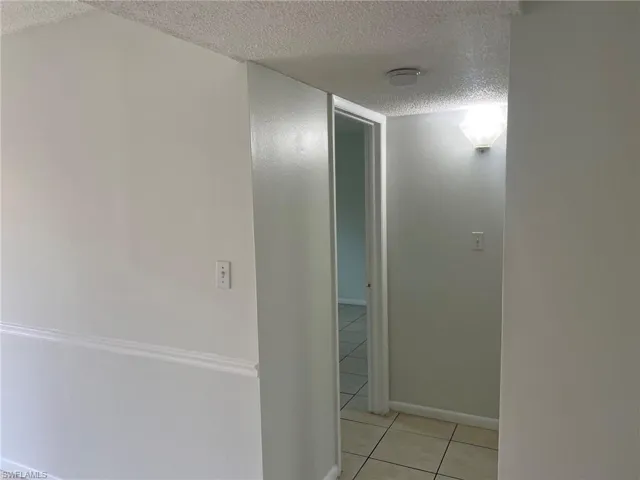 12656 Kenwood Ln B, Fort Myers, Florida 33907