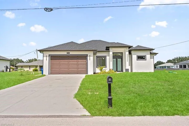 2903 E 17th St, Lehigh Acres, Florida 33972