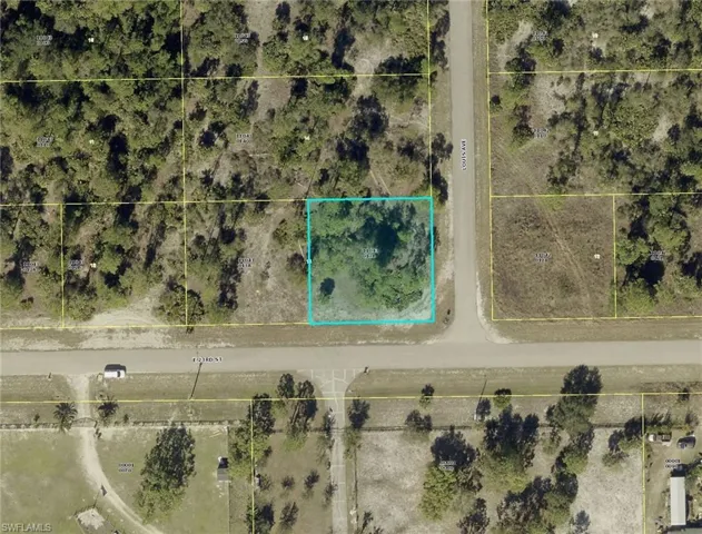 4007 E 23rd St, Alva, Florida 33920