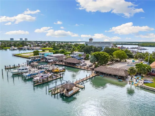 Isles of Capri Naples FL