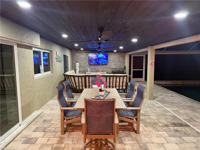 1820 36th Ter, Cape Coral, Florida 33904
