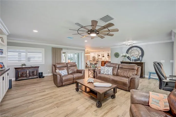 1820 36th Ter, Cape Coral, Florida 33904