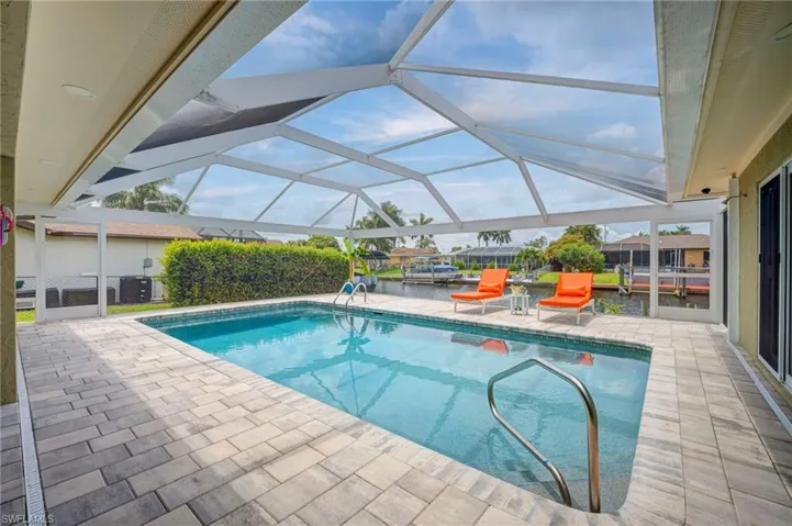 1820 36th Ter, Cape Coral, Florida 33904