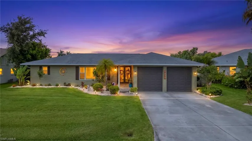 1820 36th Ter, Cape Coral, Florida 33904