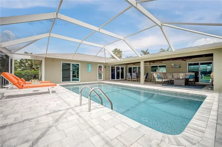 1820 36th Ter, Cape Coral, Florida 33904
