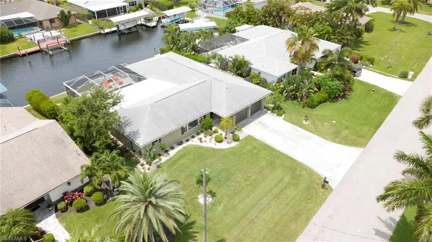 1820 36th Ter, Cape Coral, Florida 33904