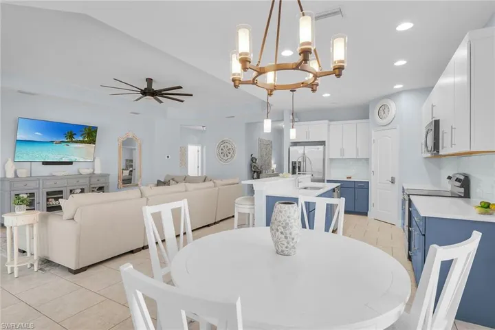 14487 Manchester Dr, Naples, Florida 34114