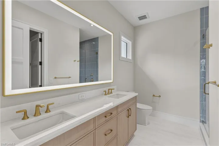 1079 Diana Ave, Naples, Florida 34103