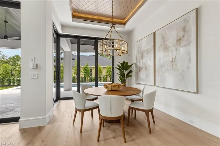 1079 Diana Ave, Naples, Florida 34103