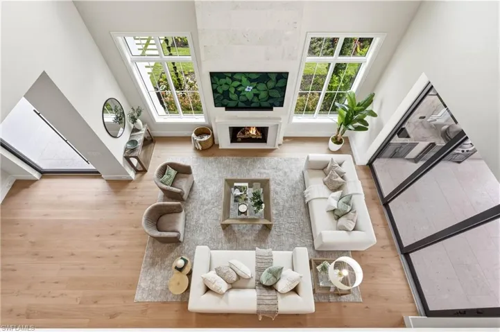 1079 Diana Ave, Naples, Florida 34103