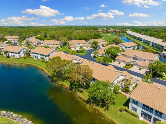Cypress Cove has it's own clubhouse and infinity pool as well as all the Strand ammenities