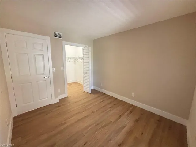 5305  Summerlin  RD, Fort Myers, FL 33919