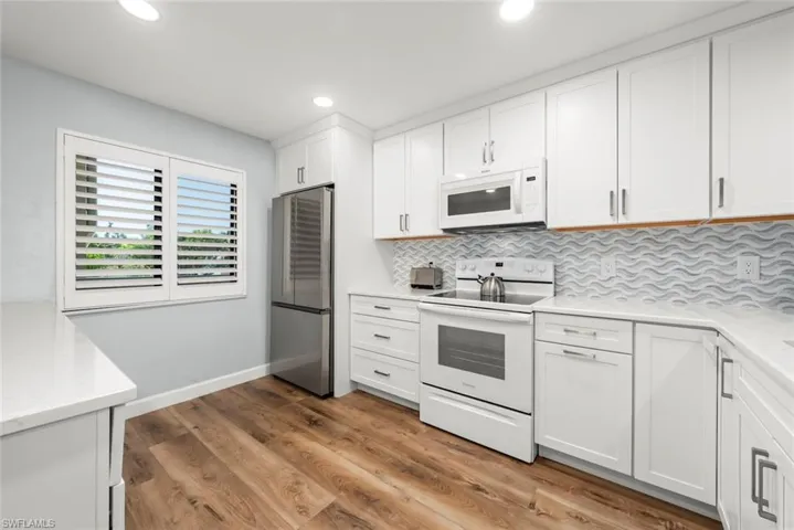 979 E Gulf Dr 242, Sanibel, Florida 33957