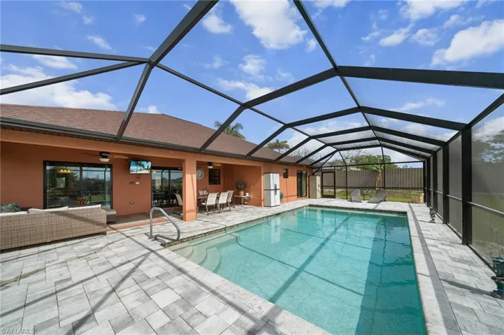 325 NW 12th  PL, Cape Coral, FL 33993