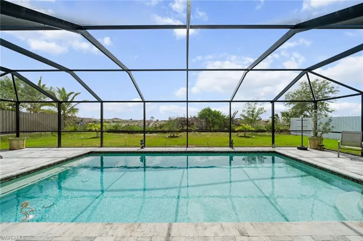 325 NW 12th  PL, Cape Coral, FL 33993