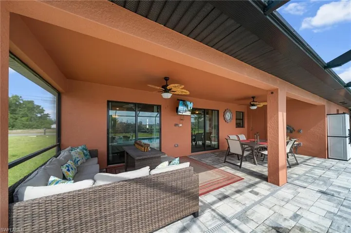 325 NW 12th  PL, Cape Coral, FL 33993